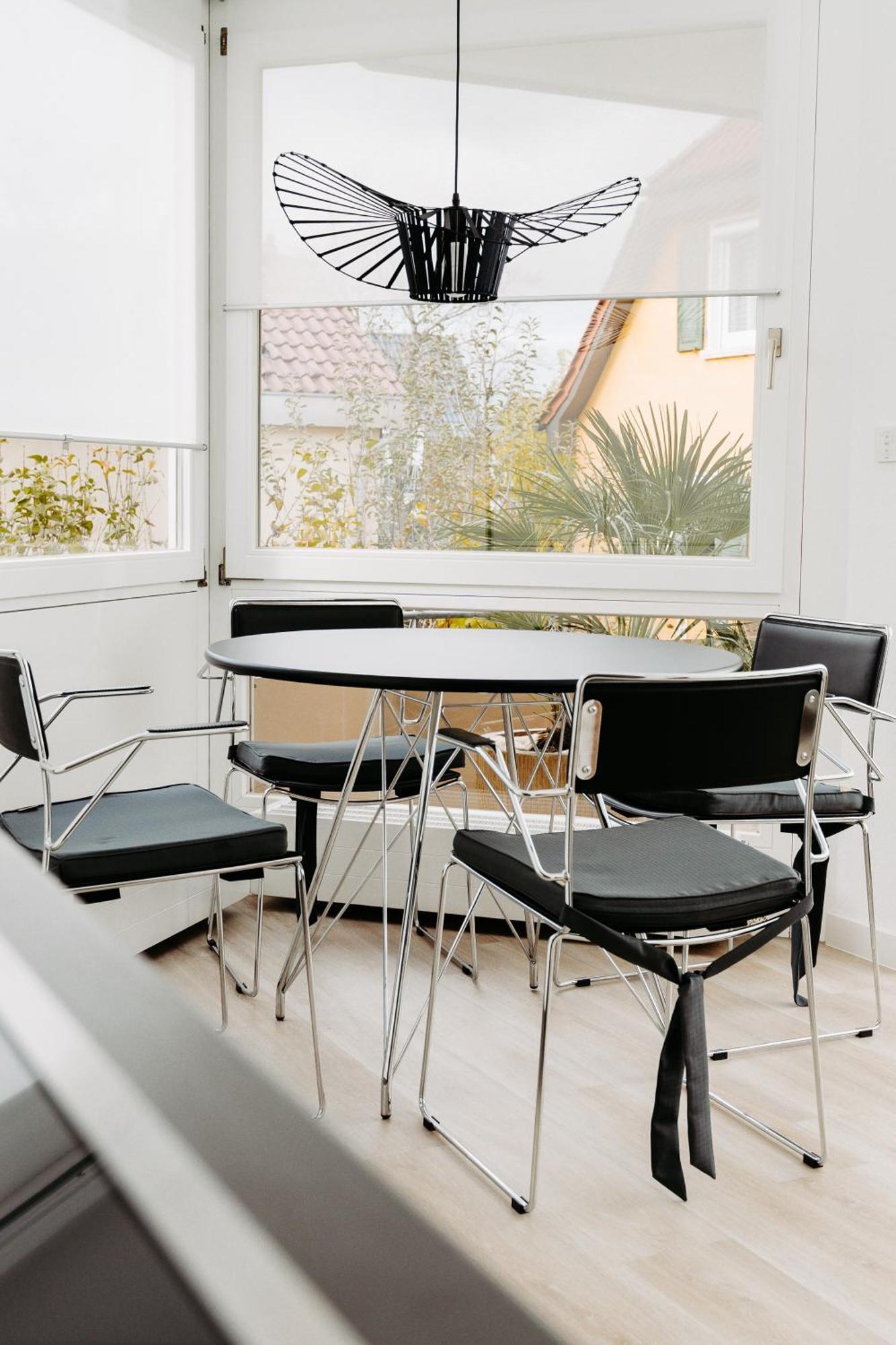 Lubu Stay Central, Cozy, With Workspace And Parking Ludwigsburg Buitenkant foto