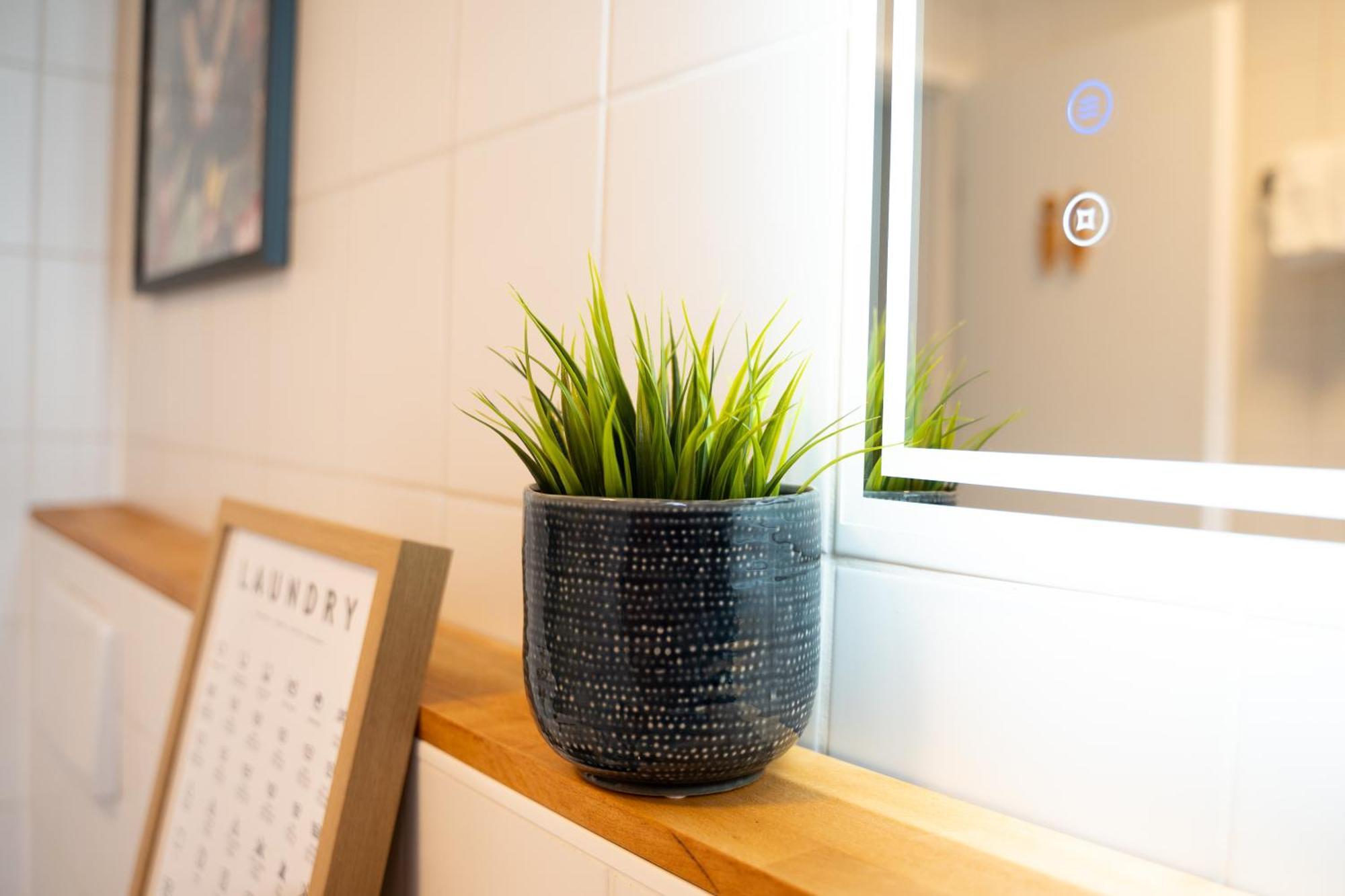 Lubu Stay Central, Cozy, With Workspace And Parking Ludwigsburg Buitenkant foto